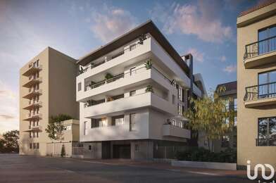 Immeuble  290000 €