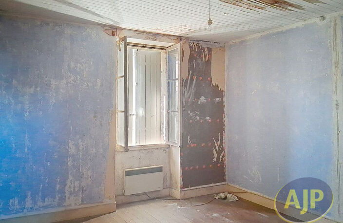 Maison  rénover à Saint Estèphe — photo 4