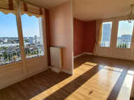 Appartement T3/T4 - 73m² - TOURS — photo 3