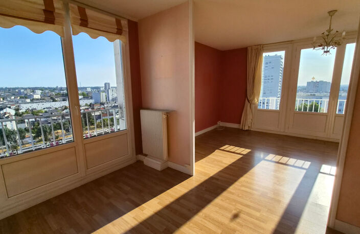Appartement T3/T4 - 73m² - TOURS — photo 3