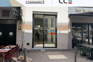 Commerce  3300 €