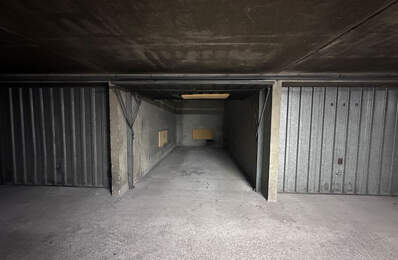Parking / box Lyon — photo du bien