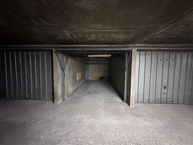 Parking / box Lyon — photo du bien