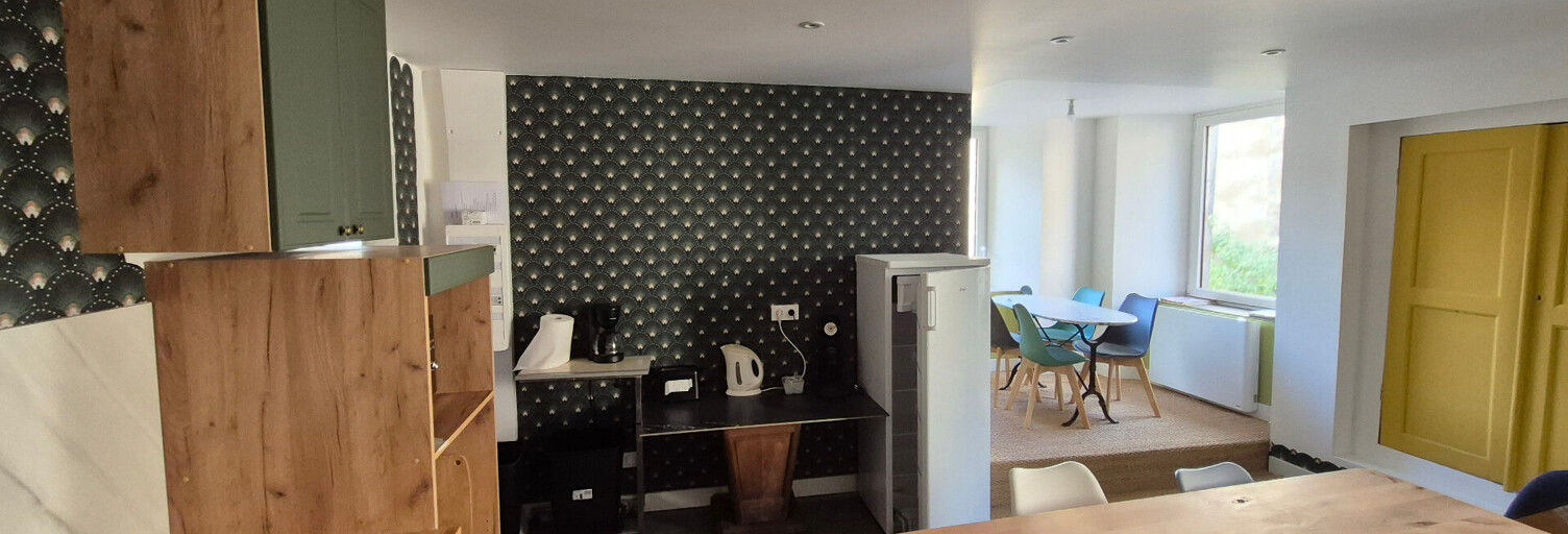 Maison 7 Pièces 160 m² à vendre à Saint-Chély-d'Aubrac (12470)