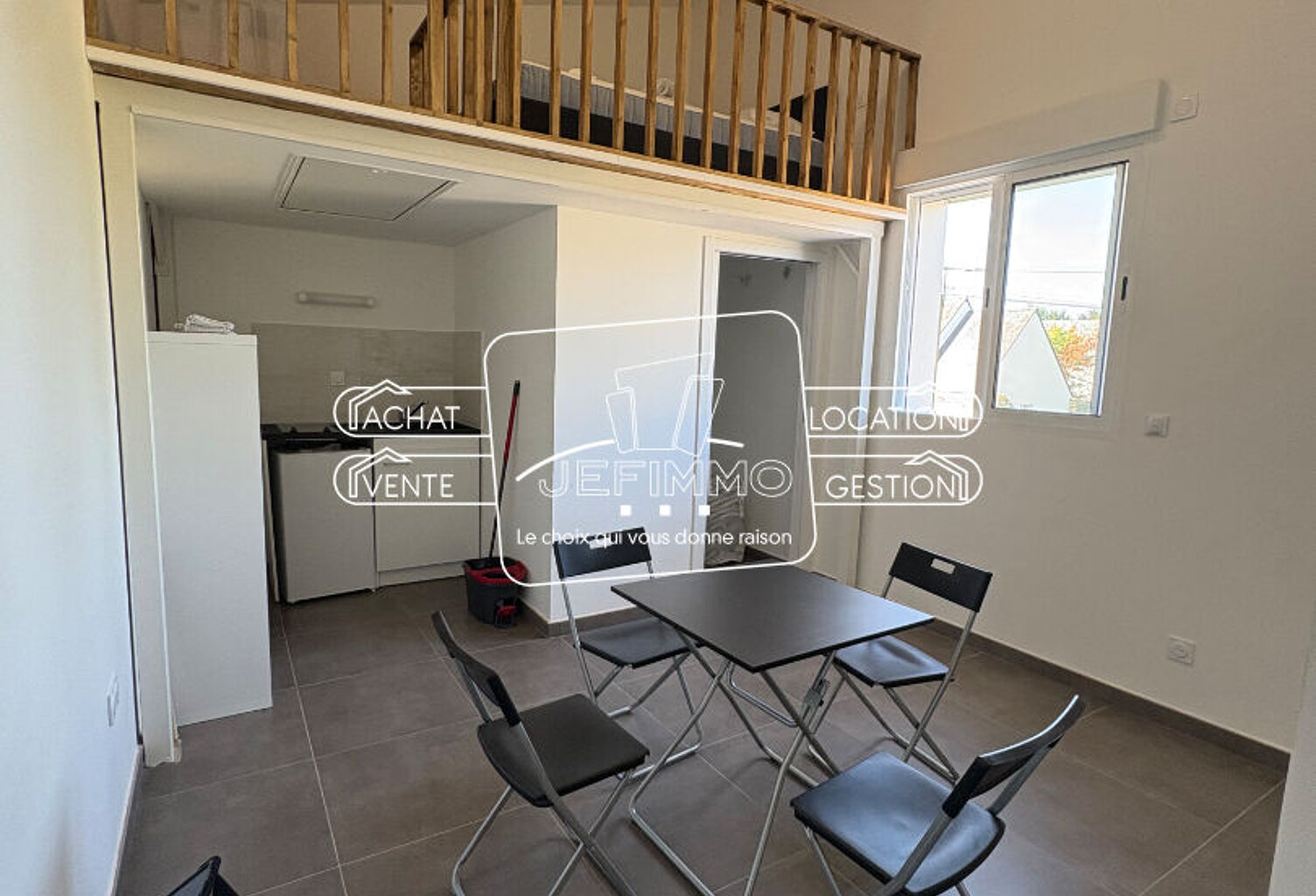 Studio CARQUEFOU rénové à neuf — photo 1