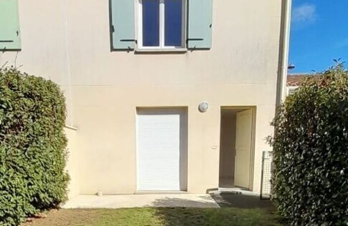 BIARD - MAISON RECENTE  - INVESTIR OU HABITER — photo 2