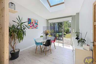 Maison 5 pièces 574000 €