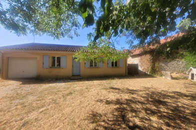 Maison 10 pièces 898 €