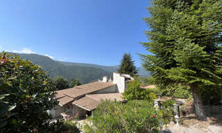 Maison 4 Pièces 117 m² à louer à Pierrefeu (06910)
