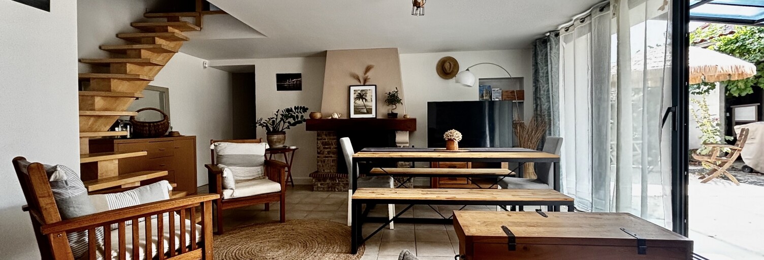 Maison 7 Pièces 134 m² à vendre à Forges (17290)