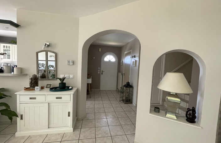 Villa avec piscine — photo 3