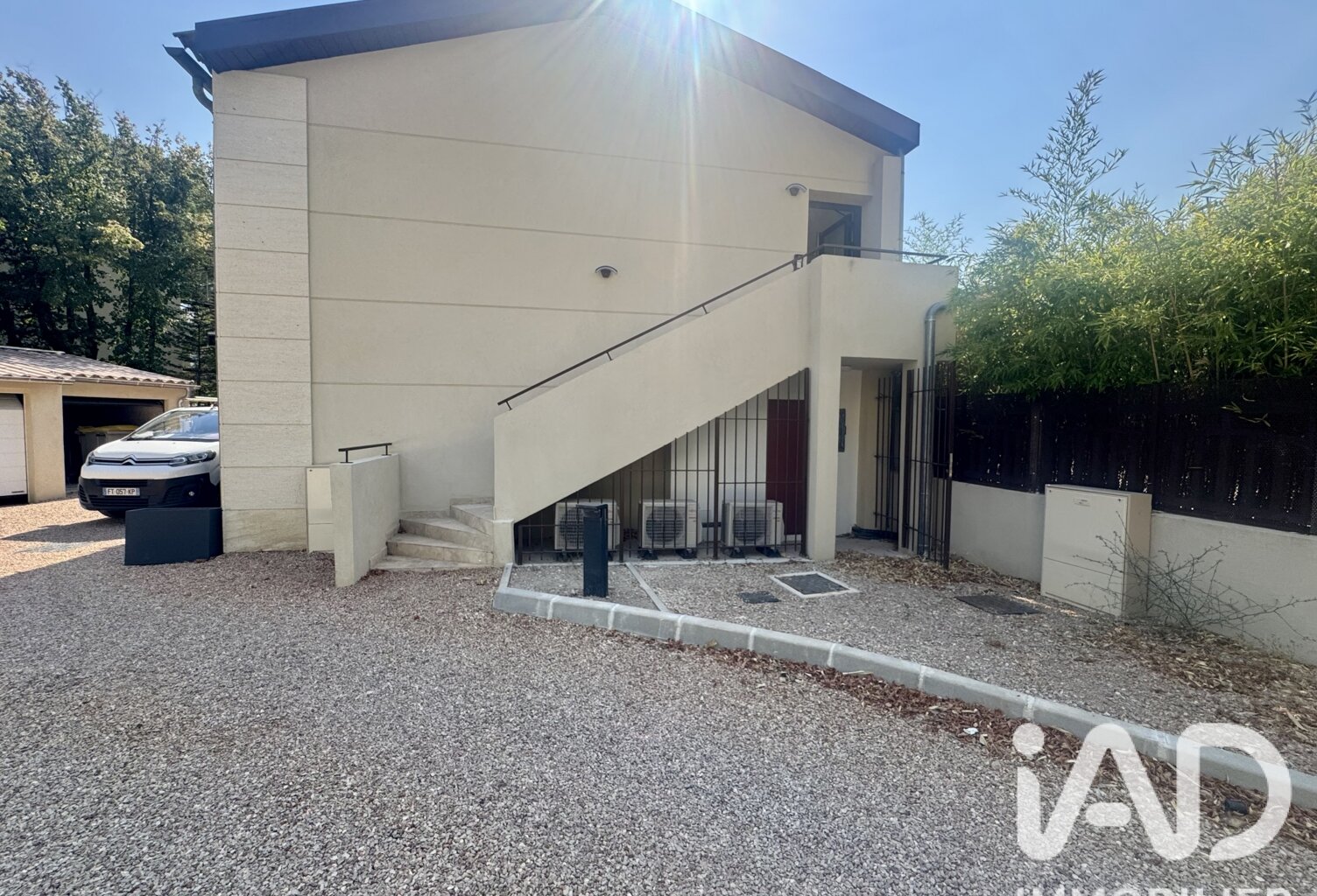 Vente Studio 1 pièce — photo 1