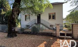 Maison 5 Pièces 111 m² à vendre à Lacroix-Barrez (12600)