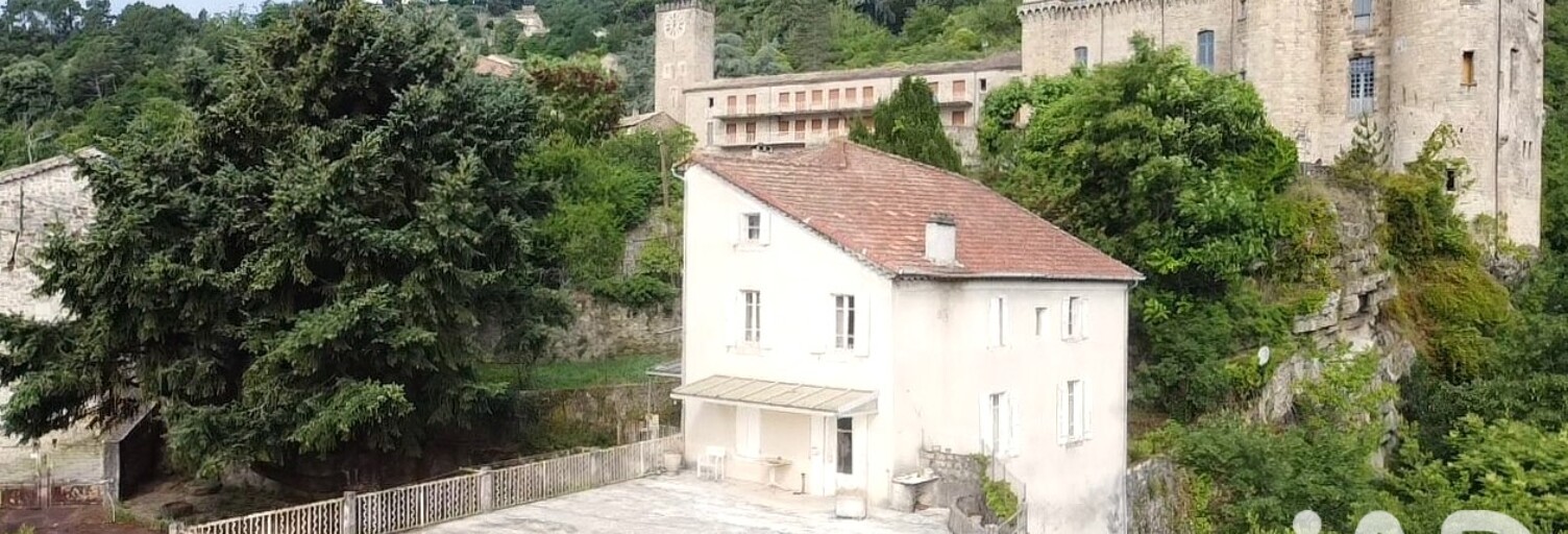 Maison 8 Pièces 192 m² à vendre à Largentière (07110)