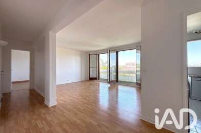 Appartement 4 pièces 275000 €