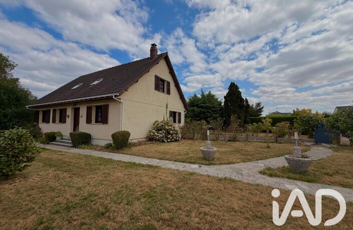 Vente Maison/villa 8 pièces — photo 2