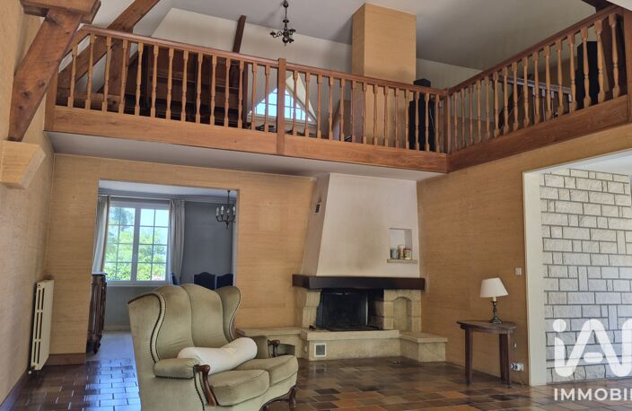 Vente Maison/villa 7 pièces — photo 2