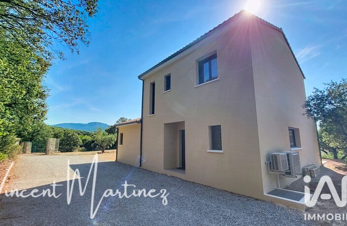 Vente Maison/villa 5 pièces — photo 2