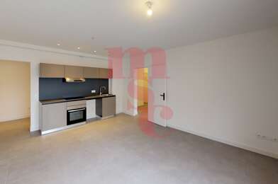 Appartement 3 pièces 895 €