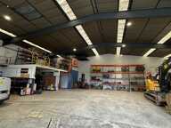Vente Boutique/Local commercial 1 500 m&sup2; — photo 3
