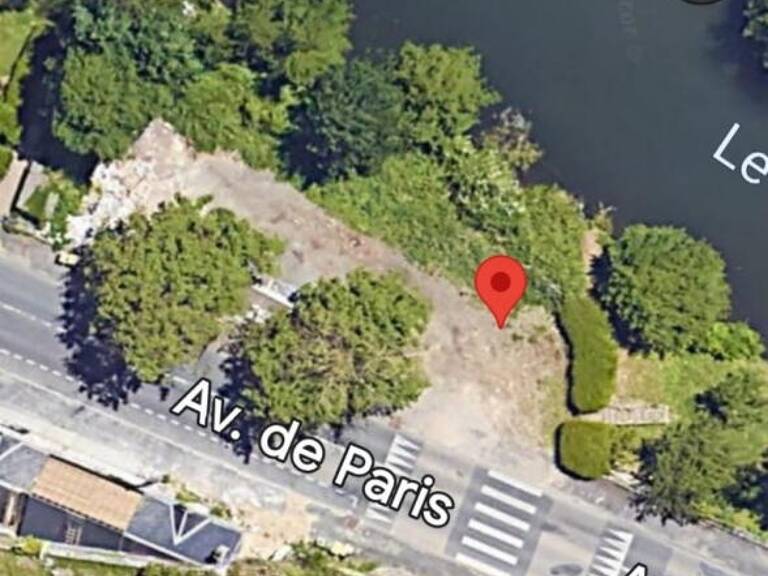 Vente Terrain 596 m&sup2; — photo 1