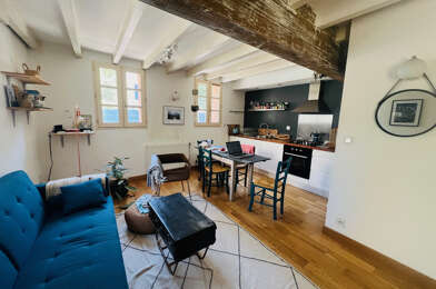Appartement 3 pièces 840 €