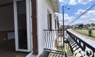 Immeuble  185 m² à vendre à Giat (63620)