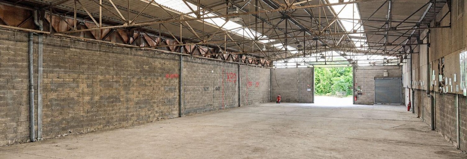 Commerce  590 m² à vendre à Saint-Étienne (42100)