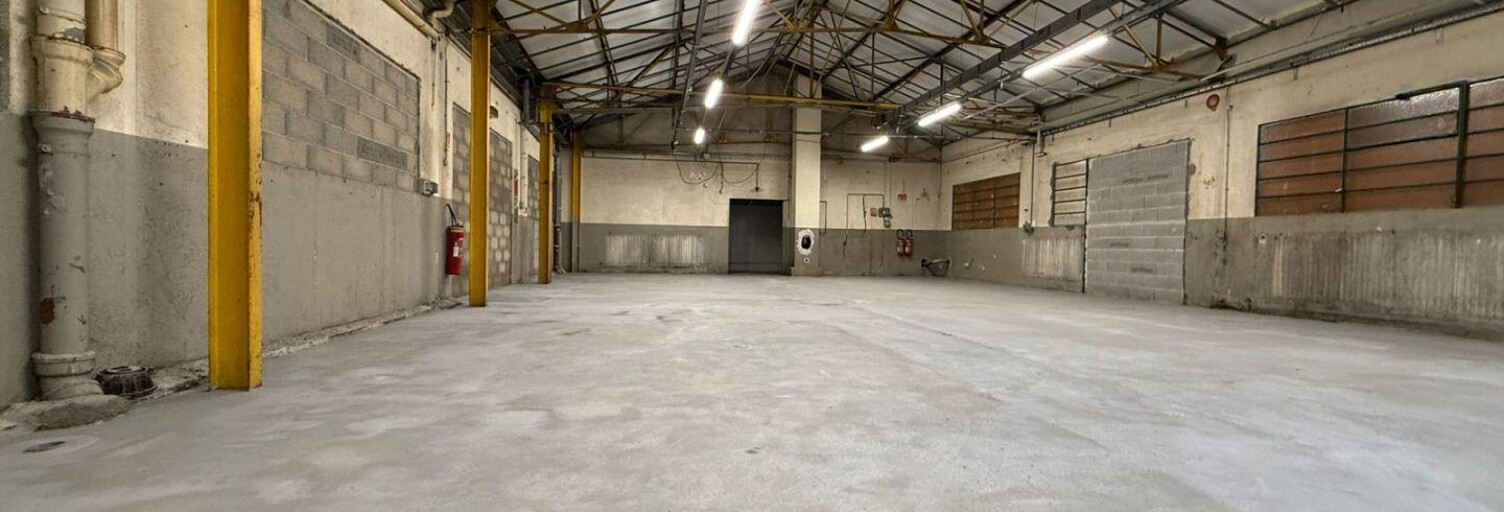 Commerce  232 m² à vendre à Saint-Genest-Lerpt (42530)