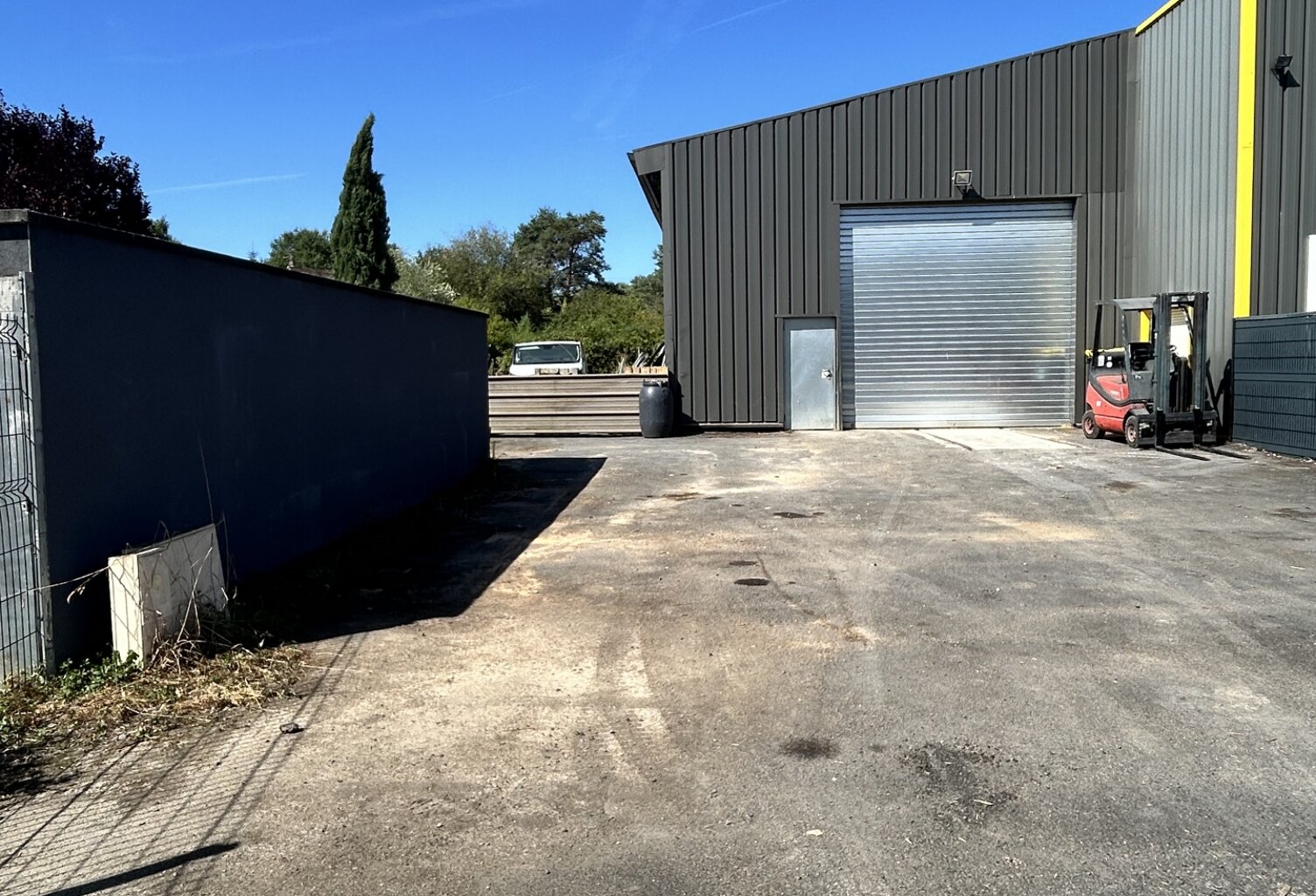 Vente Immeuble 200 m&sup2; — photo 1