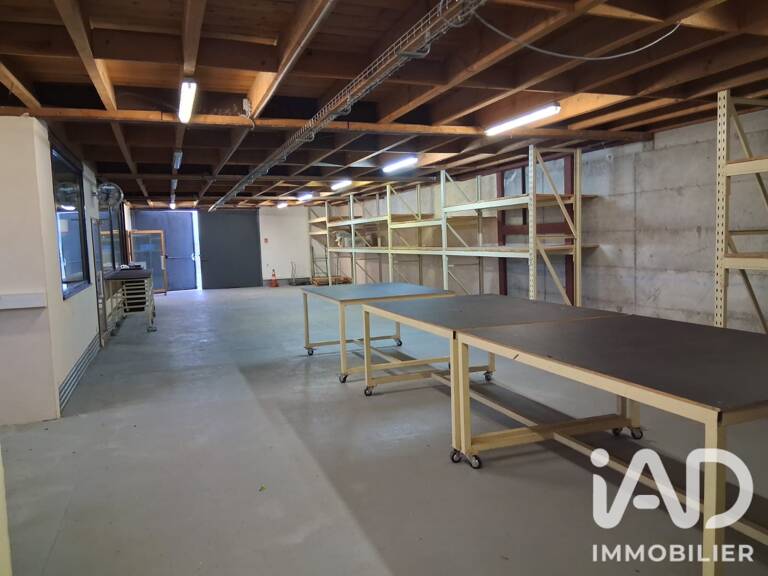 Vente Boutique/Local commercial 500 m&sup2; — photo 1