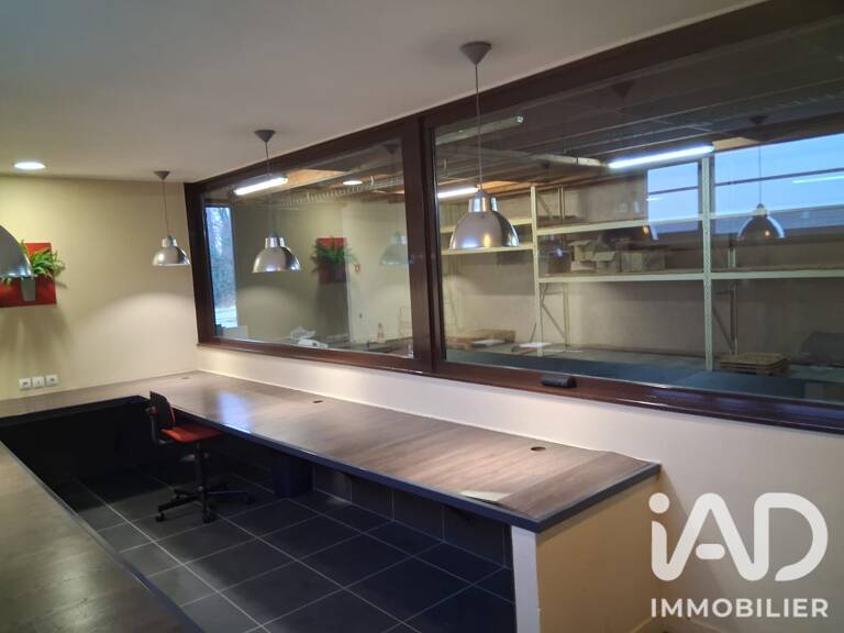 Vente Boutique/Local commercial 500 m&sup2; — photo 1
