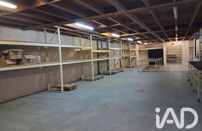Vente Boutique/Local commercial 500 m&sup2; — photo 2
