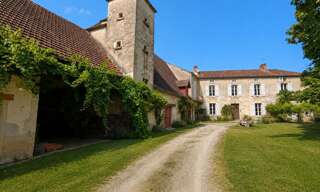 Maison 12 Pièces 400 m² à vendre à Gigouzac (46150)