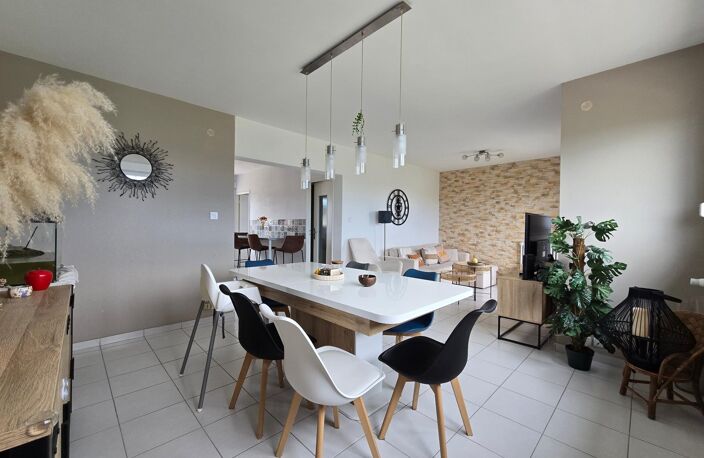 Vaste et lumineux appartement traversant, F6 3 chambre avec balcon — photo 4