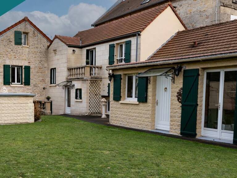 Jolie maison en pierre de taille — photo 1