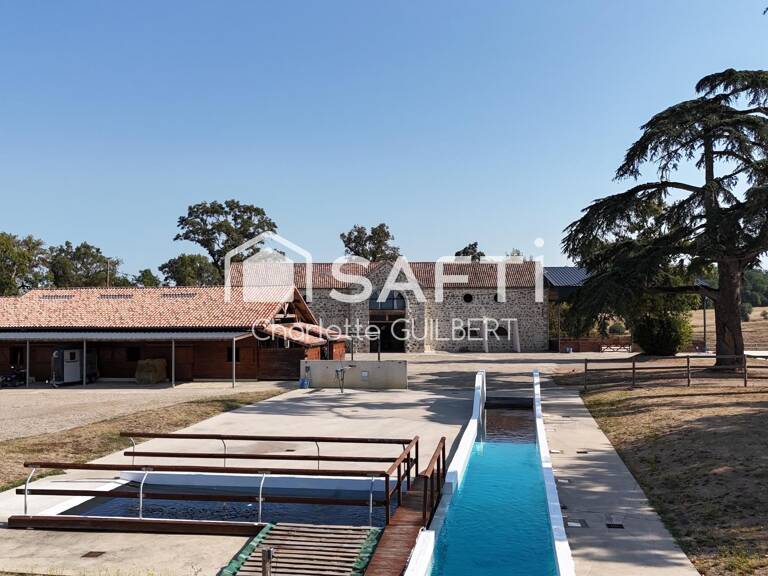 Propriété Équestre avec 2 logements — photo 1