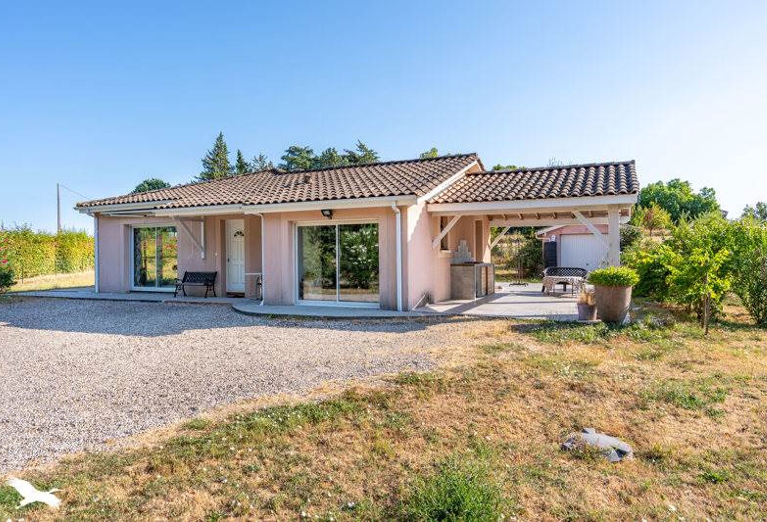 Contemporaine de 5 pièces principales — photo 1