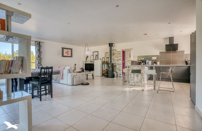 Contemporaine de 5 pièces principales — photo 2