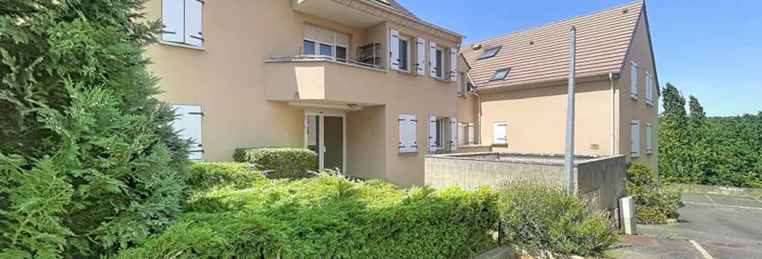 Appartement 1 Pièce 23 m² à vendre à Montfort-l'Amaury (78490)