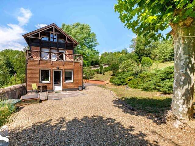 Maison en pierre de 3 pièces principales — photo du bien