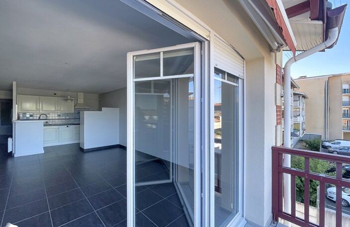 Vente appartement 3 pièces 64 m² La Teste-de-Buch (33260) — photo 2