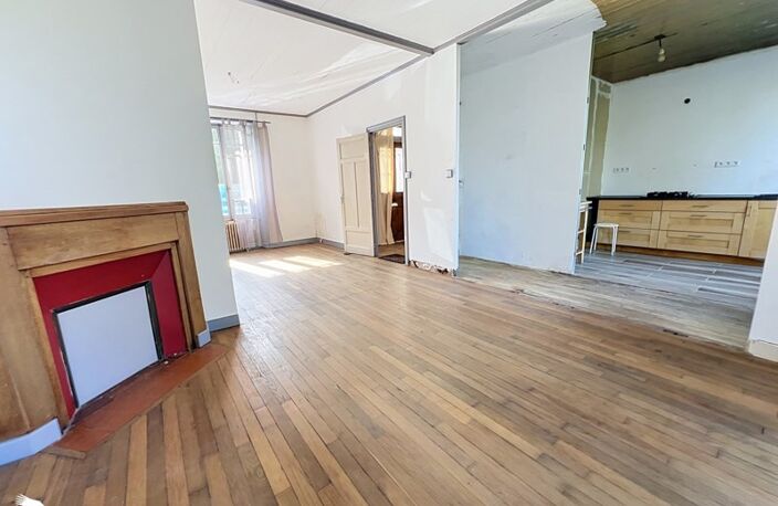 Maison de ville de 6 pièces principales — photo 2