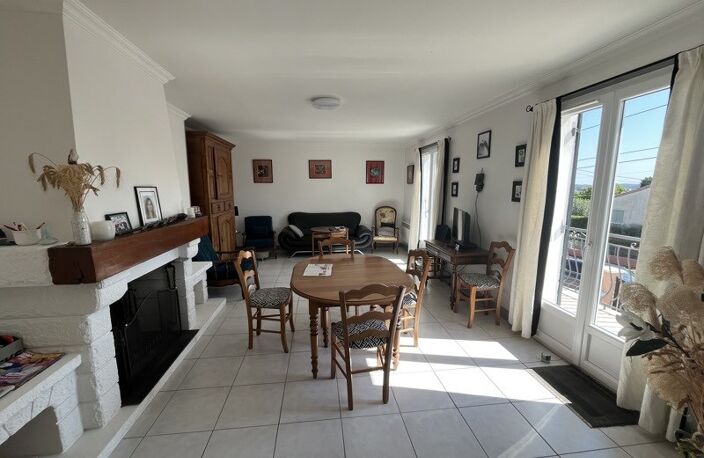 Vente maison 5 pièces 89 m² Ribérac (24600) — photo 3