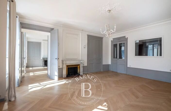 Lyon 2 - Ainay - Appartement bourgeois de 195.03 m²  - 4 chambres — photo 4