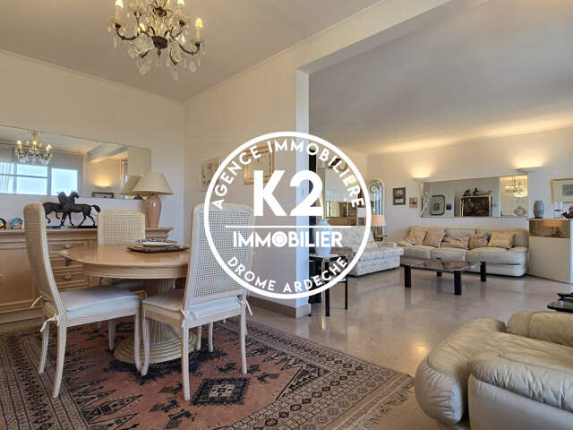 T3 DE 102 M² - — photo du bien