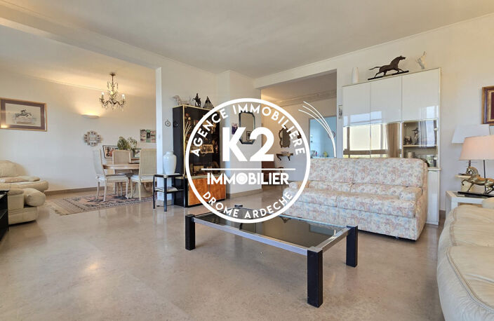 T3 DE 102 M² - — photo 2