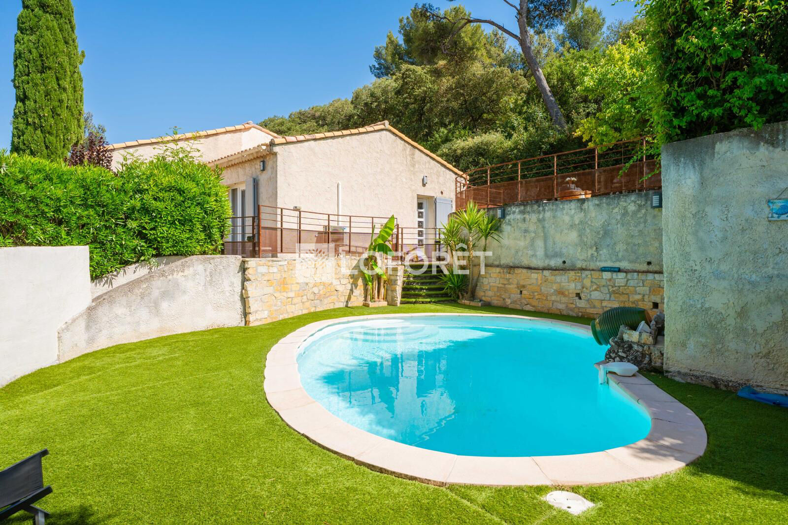 Villa / Maison  T5 à vendre Penne-sur-Huveaune (La) 13821