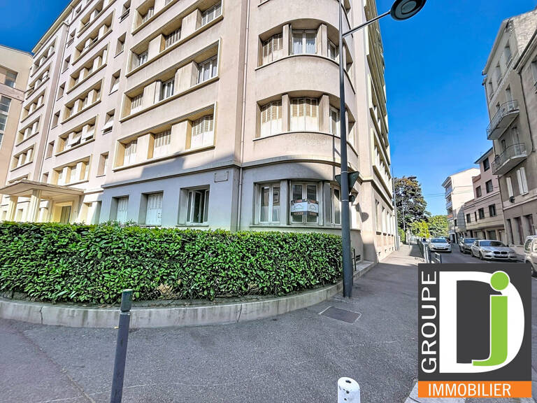 A vendre Appartement T7 avec garage et cave — photo 1
