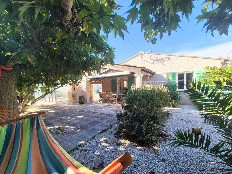 PIGNANS - Villa de 6 pièces d'env. 138 m2 de plain-pied   Piscine, garage — photo 1